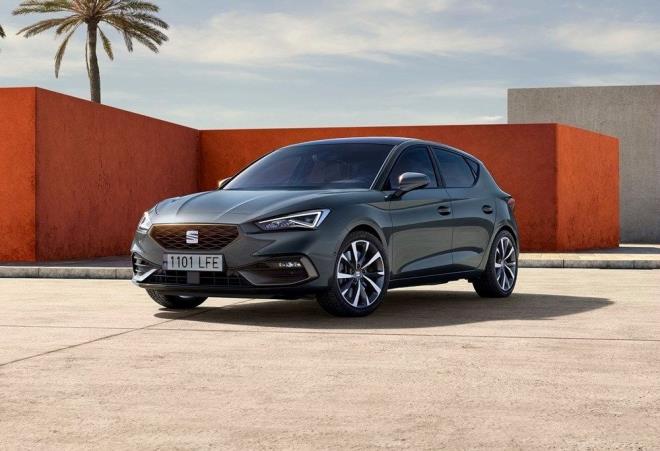 SEAT LEON MAYIS 2025 FİYAT LİSTESİ    1.5 eTSI ACT 116 PS DSG FR - 2.040.000 TL    1.5 eHybrid (PHEV) 204 PS DSG FR - 2.040.000 TL