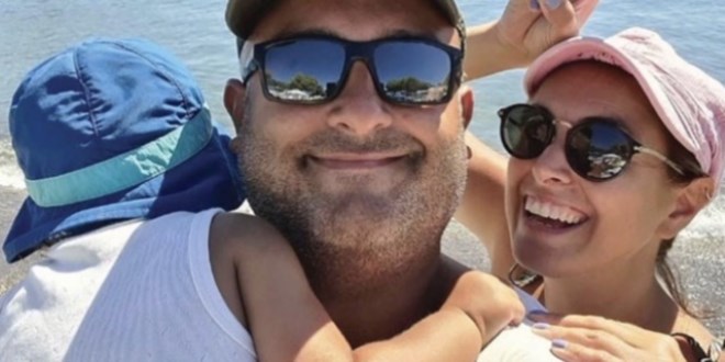 Nez için eşini boşayan Rüştü Onur Atilla eski karısına döndü