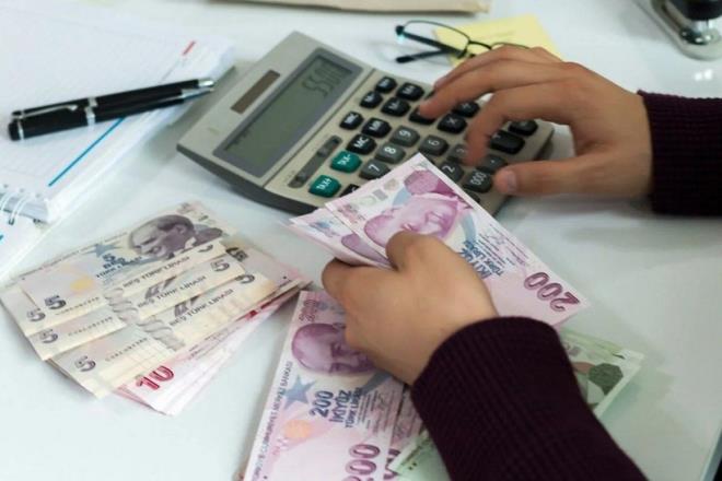 3600 EK GÖSTERGE NE ZAMAN YÜRÜRLÜĞE GİRECEK?<p>  3600 ek göstergenin 15 Ocak 2024'te yürürlüğe girmesini beklediklerini ancak bunun olmadığını belirten Karakaş, Ankara'dan aldığı kulis bilgisini şu sözlerle açıkladı: