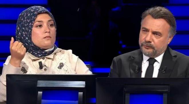 Kim Milyoner Olmak İster yarışması ilginç anlara sahne oldu. Usta oyuncu Oktay Kaynarca'nın sunumuyla ekranlara gelen yarışmada yarışan Ayşe Erden isimli yarışmacı son verdiği kararla büyük pişmanlık yaşadı.