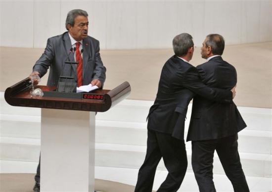 <p><b>işte Meclis zabıtlarındaki resmi kayıtlar</b></p>