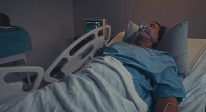 Apar topar hastaneye kaldırılan Hüsnü Başkomiser için zamanla yarış başladı. Ameliyat sahnesinde doktorlar yoğun çaba harcasa da, kurşunlardan biri çıkarılamadı. Bu gelişme, karakterin geleceğine dair büyük bir belirsizlik yarattı.