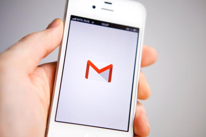 Gmail kullanıcıları, hesaplarının çalındığından şüpheleniyorlarsa, "Hesap Etkinliği" sayfasını kontrol ederek yetkisiz bir giriş olup olmadığını öğrenebilirler. Giriş yapamayan kullanıcılar ise "Hesap Kurtarma" sayfasını kullanarak hesaplarını geri alabilirler.