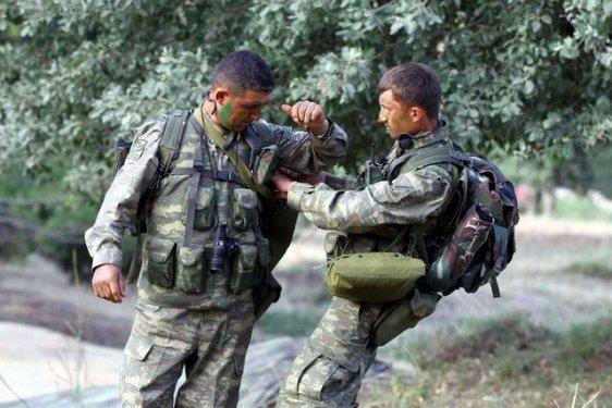 İzmir'in Seferihisar ilçesinde, 7 bin personel, 23 muhtelif gemi, 22 uçak ve 17 helikopterin katılımıyla Türkiye'nin en büyük müşterek tatbikatı yapıldı.