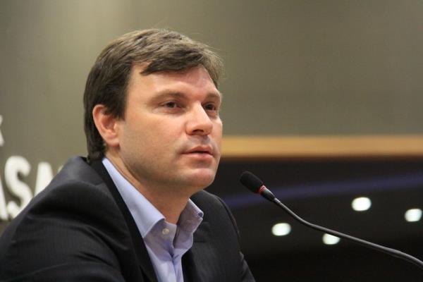 Bursaspor Teknik Direktör Ertuğrul Sağlam da istifa edenler arasında.