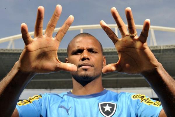 <P>Jefferson, Botafogo</P>