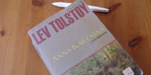 <P>Leo Tolstoy / Anna Karenina (1877)</P>