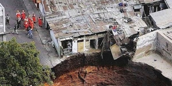 Kıyamet yerin altından geliyor