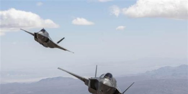 Türkiye'nin ortak olduğu F35'ler tanıtıldı