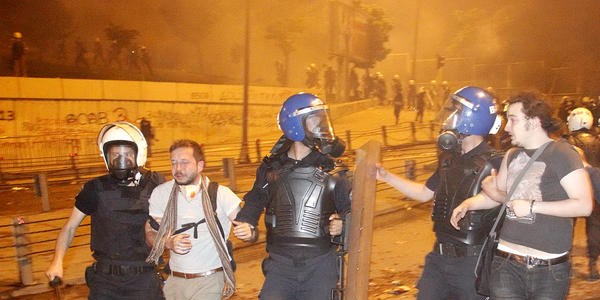 Dün gece de olaylıydı