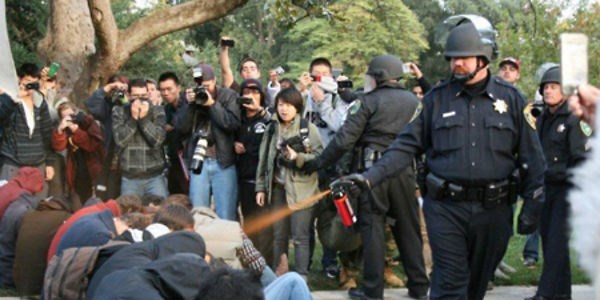 Amerikan polisinin Wallstreet olaylarına müdahalesi