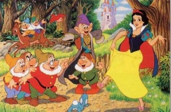 PAMUK PRENSES VE YEDİ CÜCELER