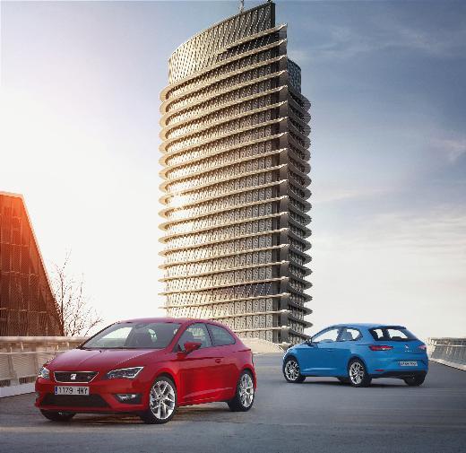 SEAT     Sportif Leon’da 2 bin TL indirim     SEAT’ın başarılı model ailesi Leon’un, daha dinamik ve sportif versiyonu Leon SC şimdi indirimli fiyatlarla alınabiliyor. Türkiye’de 1.2 TSI 105 hp DSG Style, 1.4 TSI 140 hp FR ve 1.6 TDI CR 105 hp DSG Style motor seçenekleriyle satılan Leon SC’ye kampanya süresince 2 bin TL’ye varan indirim olanaklarıyla sahip olmak mümkün.