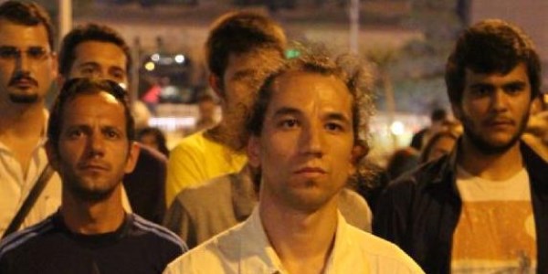 Sosyal medyada 'duran adam' geyikleri
