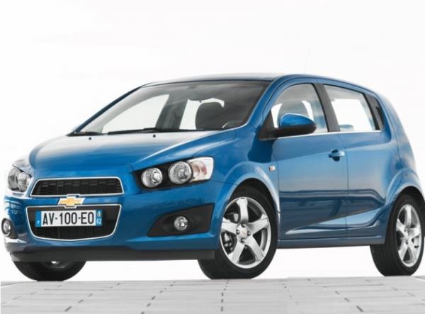 <p><b>Chevrolet Aveo HB 1.4 LT</b></p>  34,270 TL