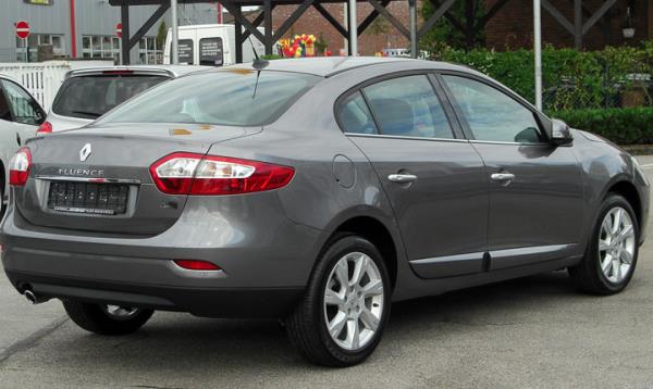 ÖTV artışı ve son gelen kur zamlarından sonra C segmentinde yer alan araçların fiyatı 60 bin lirayı geçti. En ucuzların fiyatı 35 bin liraya dayandı.