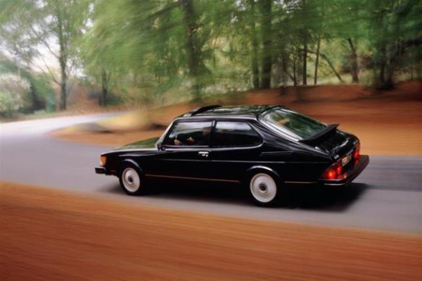 Saab 900 Turbo 16S