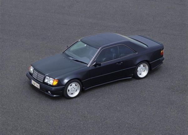 Mercedes-Benz 300 CE 6.3 AMG 1988 yılında üretilen aracın ismi 'Balyoz'du...