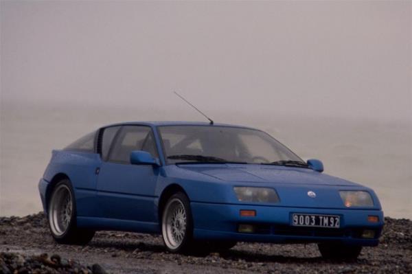 Renault Alpine GTA