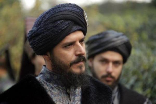 Şehzade Mustafa'nın bilhassa Amasya'dayken ilim meclislerinde bolca bulunduğu, devrin önemli müderrislerinden dersler aldığı ifade edilir.