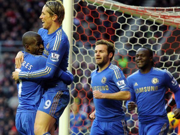 <b>4) Chelsea - 15 milyon</b>