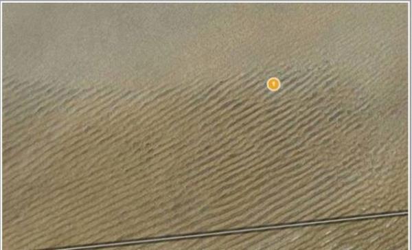 Hangarların birçoğunun, insansız hava araçları için kullanılan Afganistan'ın Kandaha ve Pakistan'ın Şamsi Hava üssündeki hangarlara benzediğide ifade edildi.