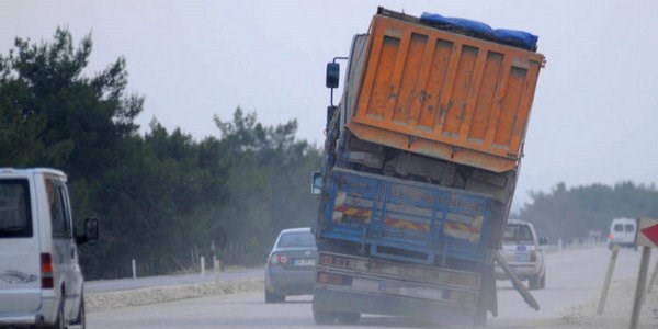 'Yurdum insanı' ölüme meydan okuyor!