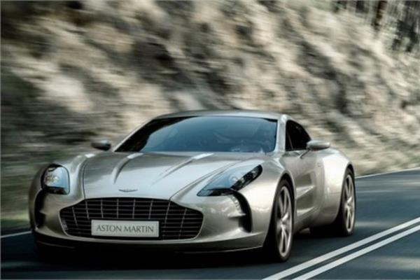 8- Aston Martin One-77 1,8 milyon dolar.