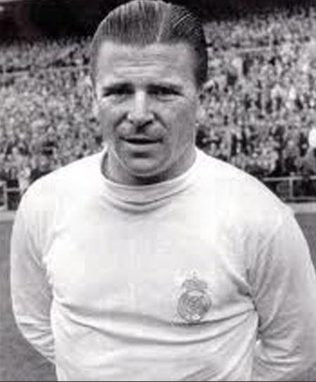 Real Madrid`in bir başka efsanesi Macar futbolcu Frenc Puskas 4. sırada bulunuyor.