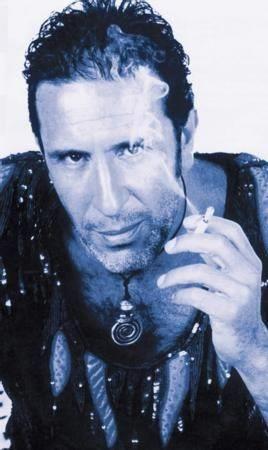 Cem Özer