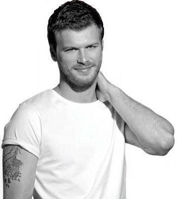 Kıvanç Tatlıtuğ
