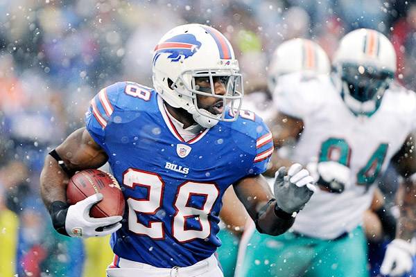 Apple, kasasındaki parayla ABD'deki bütün Amerikan futbolu, basketbol ve beyzbol takımlarını satın alabilir.