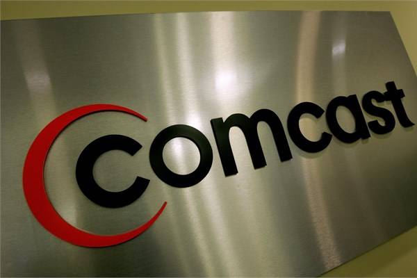Apple eğer yeni televizyon programları yaratmak istemezse kablolu yayın devi Comcast'ı (piyasa değeri 118 milyar dolar) satın alabilir.