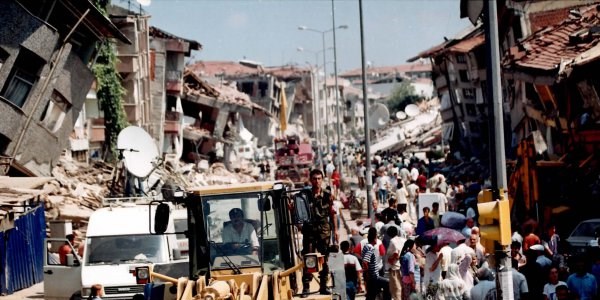 Türkiye'yi yasa boğan faciadan kareler