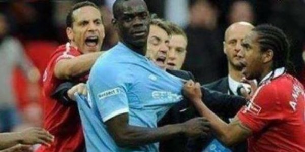 Balotelli capsleri!