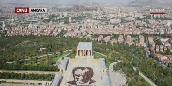 Anıtkabir'de tarihi an