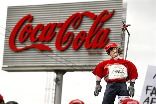 12- Coca-Cola  <br>Marka değeri 33,722 milyar dolar.</br>