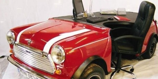 Otomobil parçalarından yapılan mobilyalar