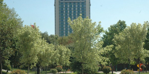 Gezi Parkı açıldı