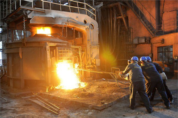 24/7 Wall Street'in incelemesinde Türkiye'den bahsedilmese de Dünya Ekonomik Forumu'nun Rekabetçilik Endeksi'nde Türkiye'nin geçen yıl yer aldığı 43'üncü sıradan bu yılki değerlendirmede 44'üncü sıraya gerilediği görüldü.