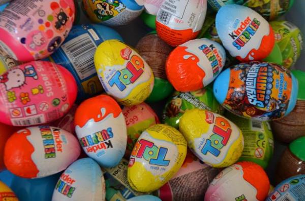 Kinder sürpriz yumurta