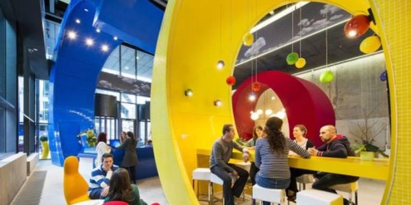 Google'ın Dublin'deki ofisine içeriden bakın
