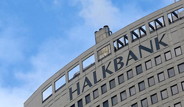 <p>Halkbank</p>  Kurban Bayramı öncesi faizsiz kredi kullanmak isteyenlere 6-24 ay vade imkanı ile yüzde 1.05 faizle 36 aya varan ödeme planları sunuyor. Halkbank?tan 50 bin liraya kadar olan bayram kampanyasından yararlanmak için 17 Ekim son gün.