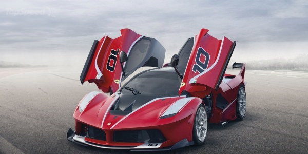 Ferrari bombayı patlattı!