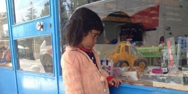Bu bakışa oyuncak yağdı