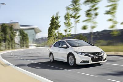 6 bin 572 adetlik toplam satışının 5 bin 4 adedi yerli araçlardan oluşan Honda da beşinci sırada yer aldı.