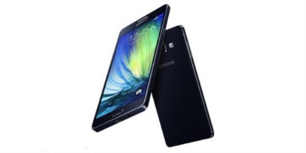 Samsung'un son bombası Galaxy A7