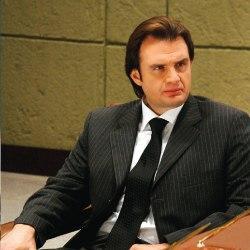 Alper Özgenç (Tarkan Tüzmen)