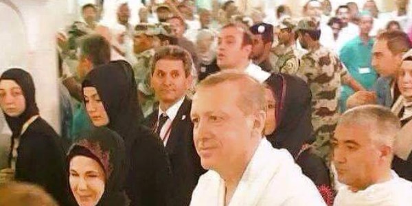 Erdoğan, ihrama girdi, Umre yaptı