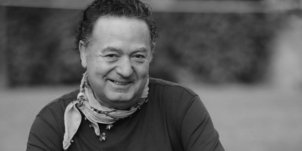 Kayahan hayatını kaybetti